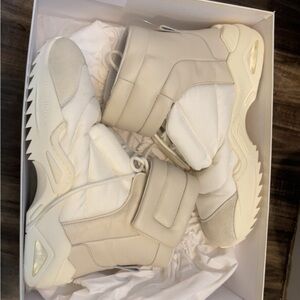 Mason Margiela mm22 sole puffer high top sneakers